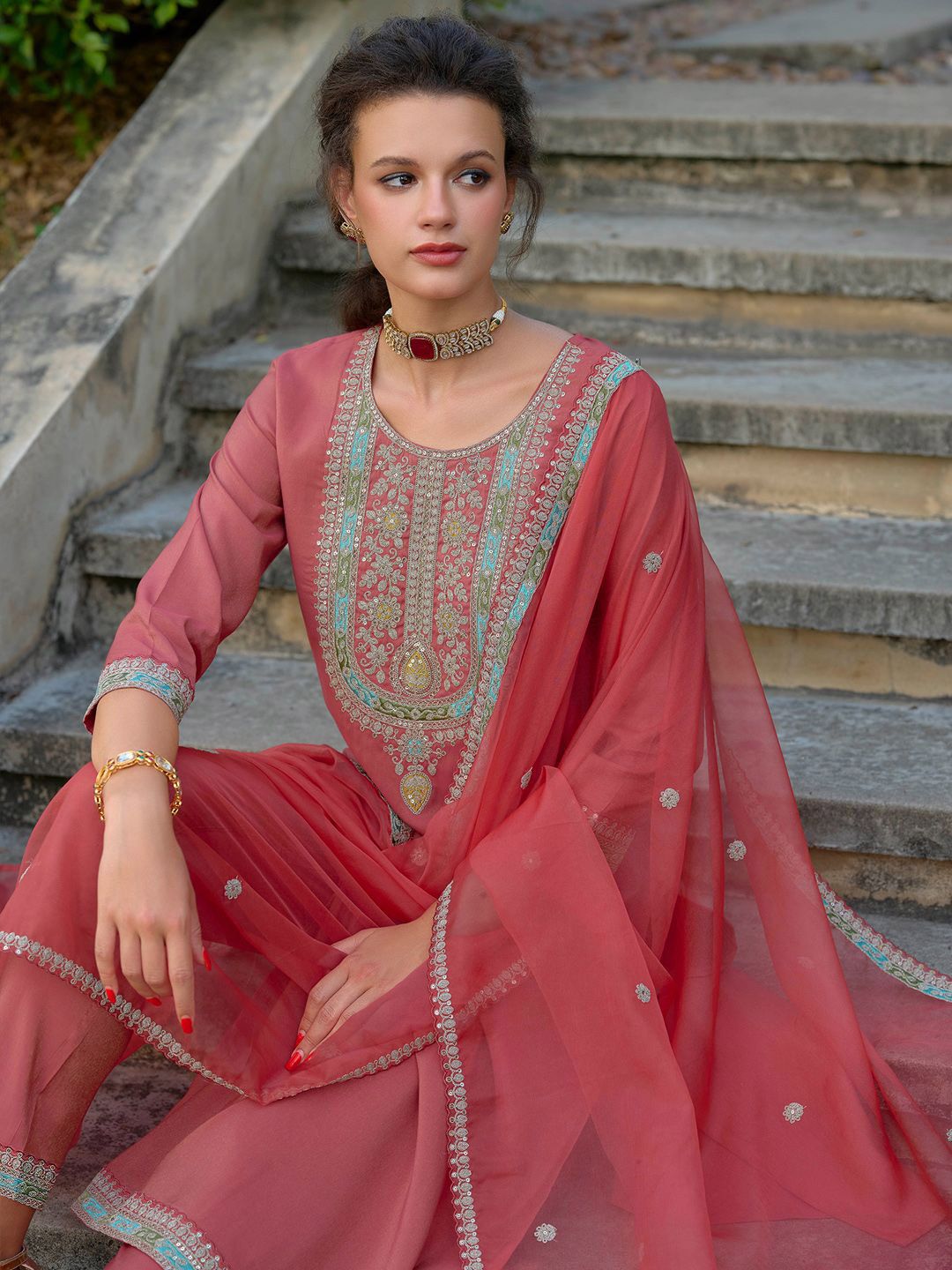 Dhiyona IE Ethnic Motifs Yoke Design Straight Kurta with Trousers & Dupatta