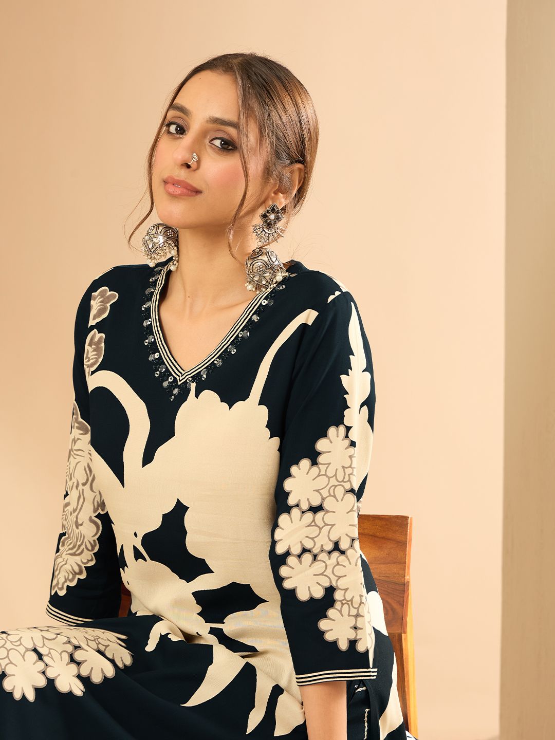 Floral Printed V-Neck Beads and Stones Screen Technique Kurta With Salwar