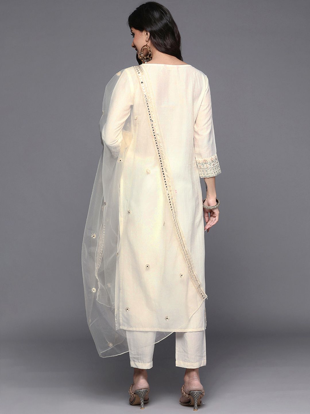 Dhiyona IE Women Floral Embroidered Regular Kurta with Trousers & With Dupatta