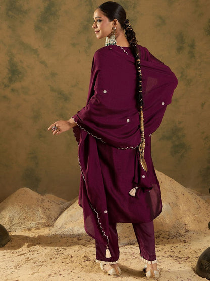 Women Floral Embroidered Regular Thread Work Kurta with Trousers & With Dupatta