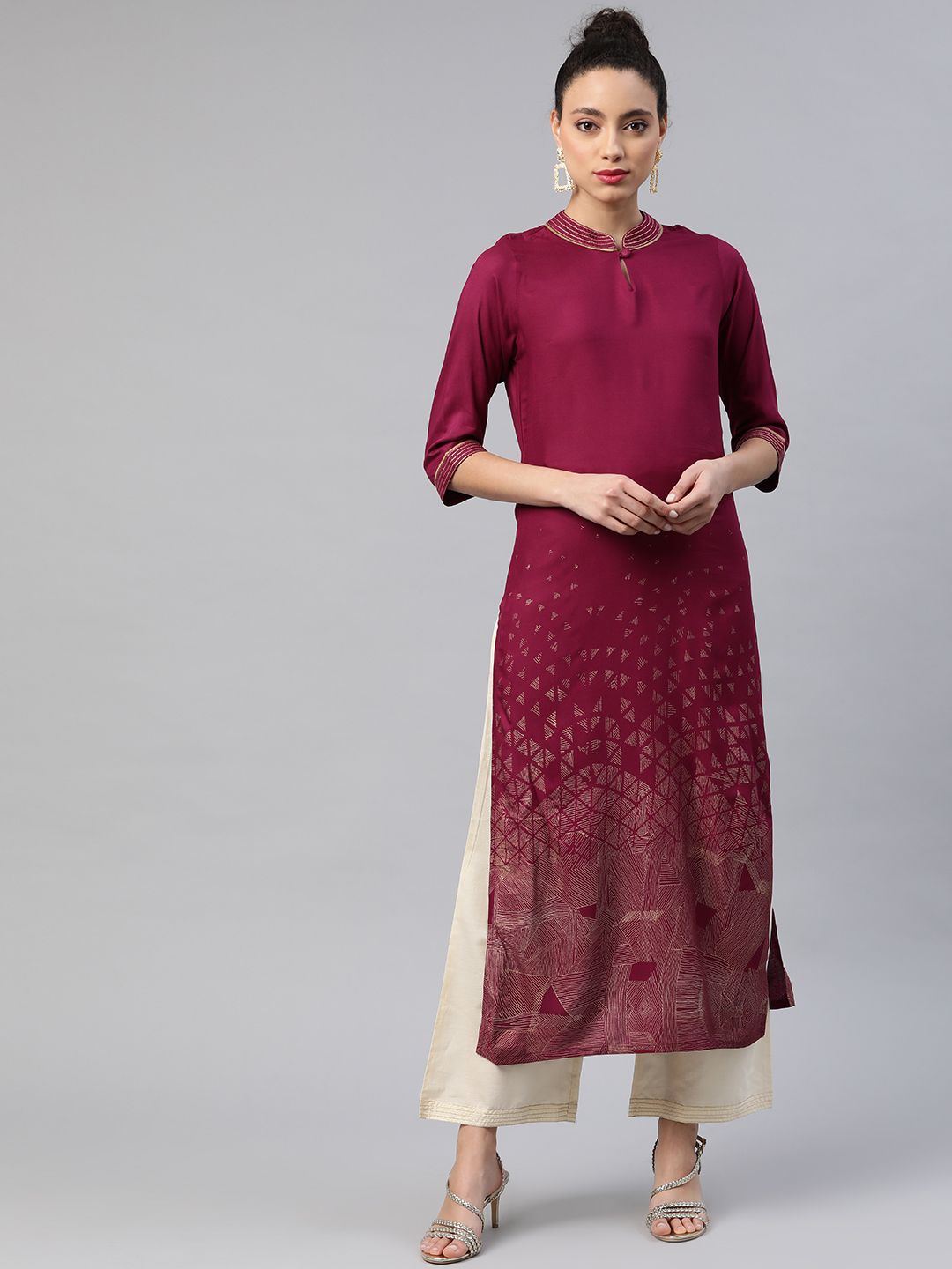 Dhiyona IE Women Purple & Golden Foil Printed Straight Kurta