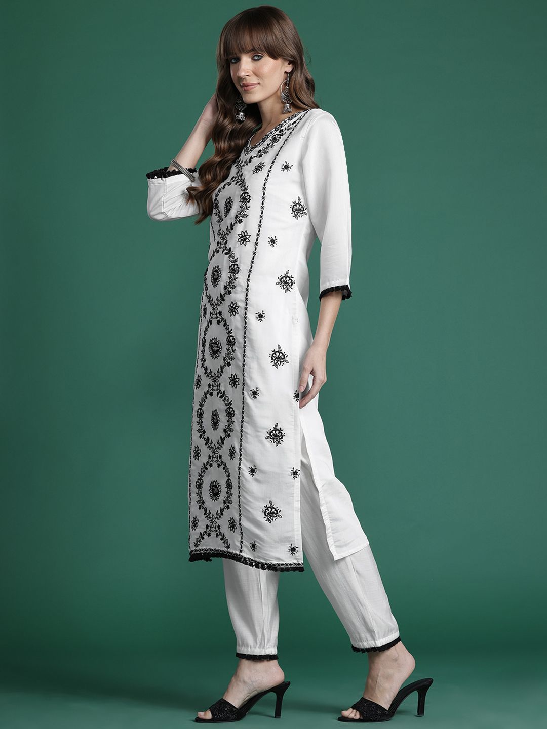 Ethnic Motifs Kurta with Trousers & Dupatta