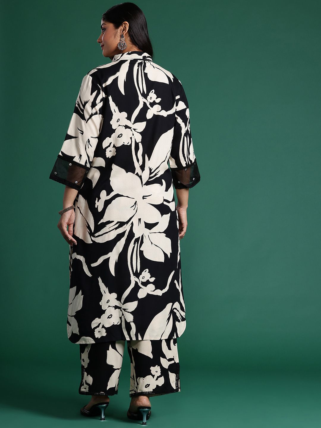 Dhiyona IE Floral Printed Kurta with Trousers & Dupatta