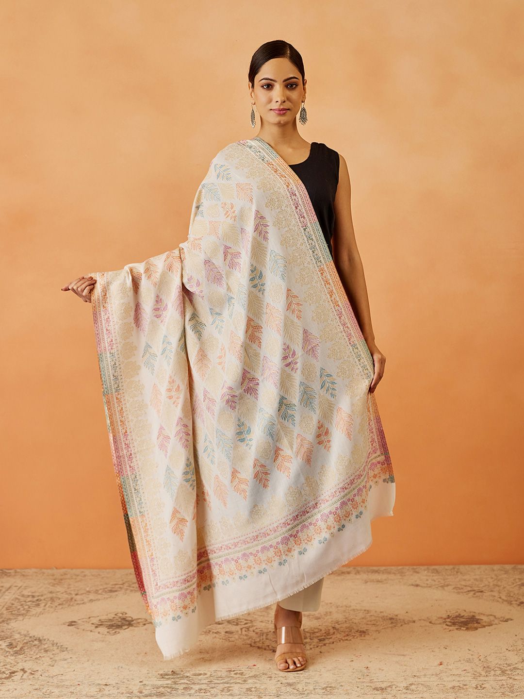 Dhiyona PA Women Paisley Woven Design Shawl