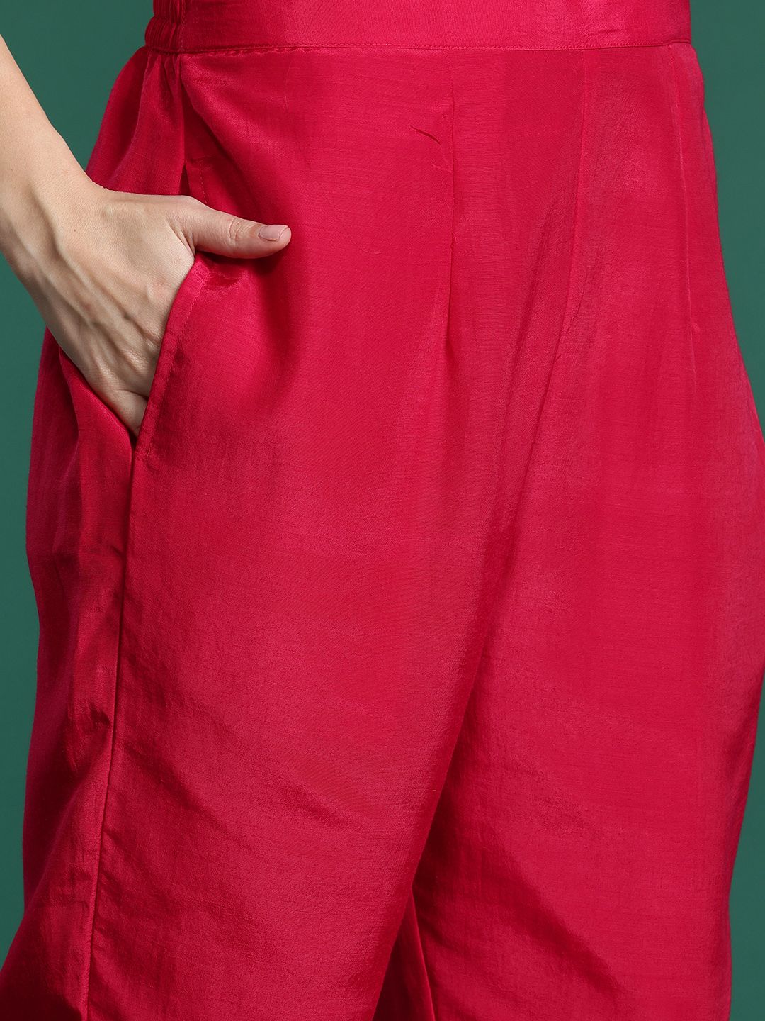 Ethnic Motifs Woven Design Zari Kurta with Trousers & With Dupatta