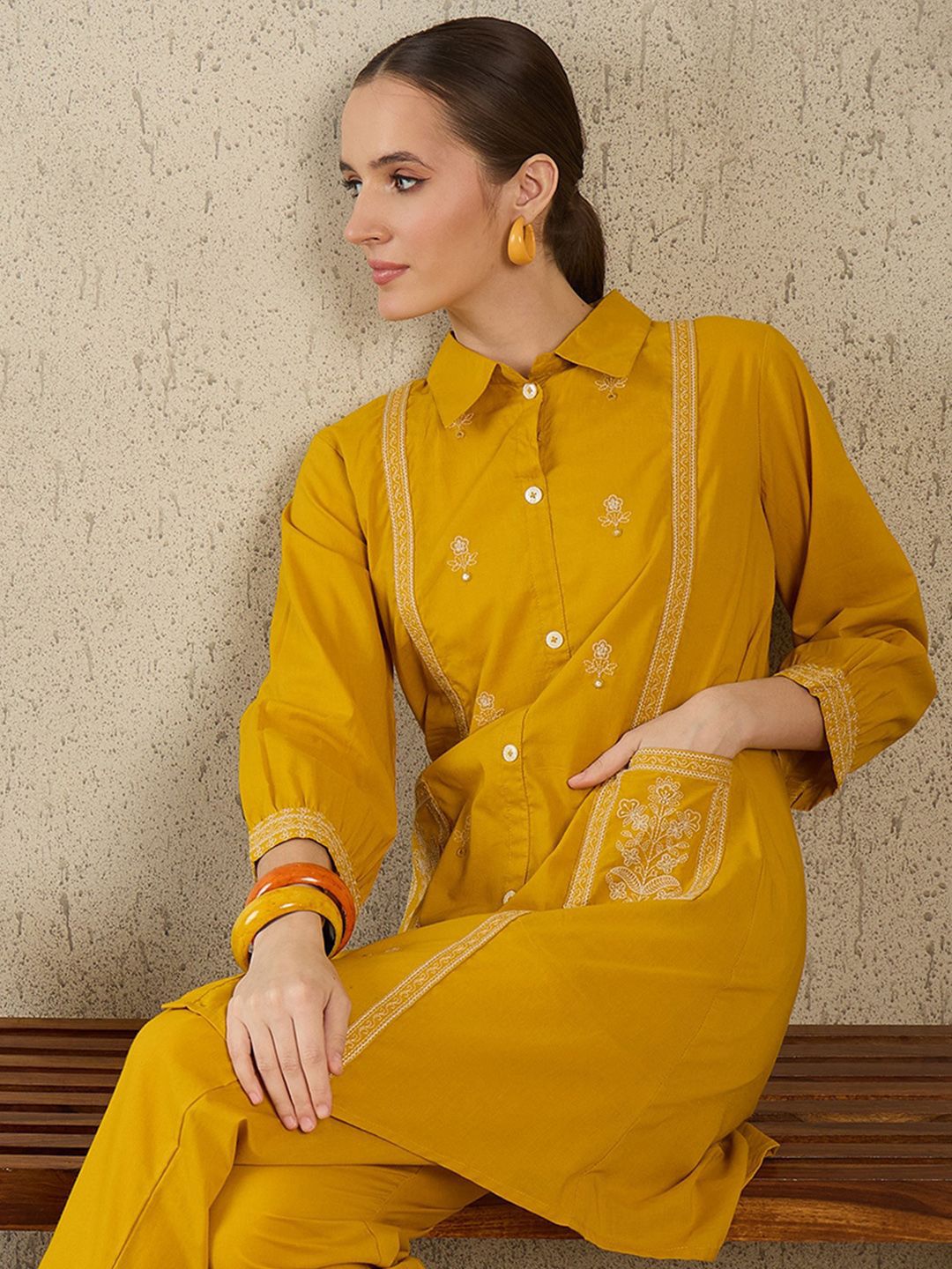 Dhiyona IE Women Ethnic Motifs Embroidered Pure Cotton Kurta with Trouser