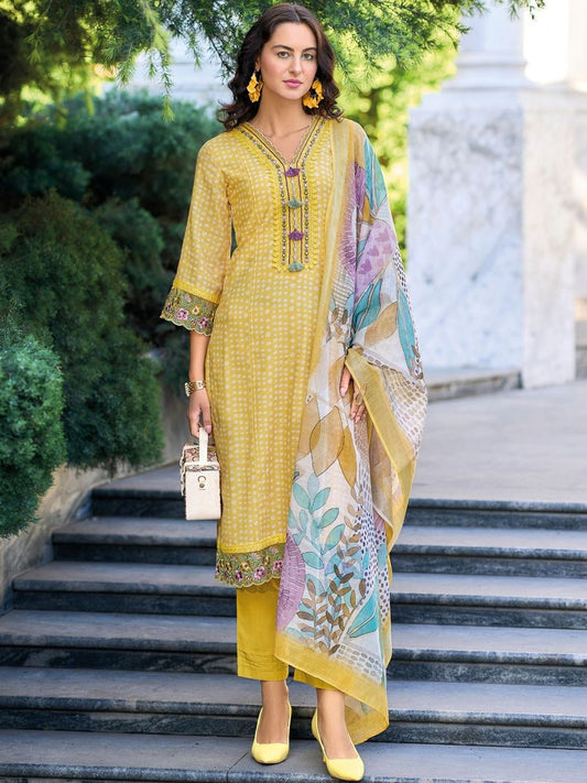 Women Ethnic Motifs Printed Regular Thread Work Linen Kurta with Trousers & With Dupatta