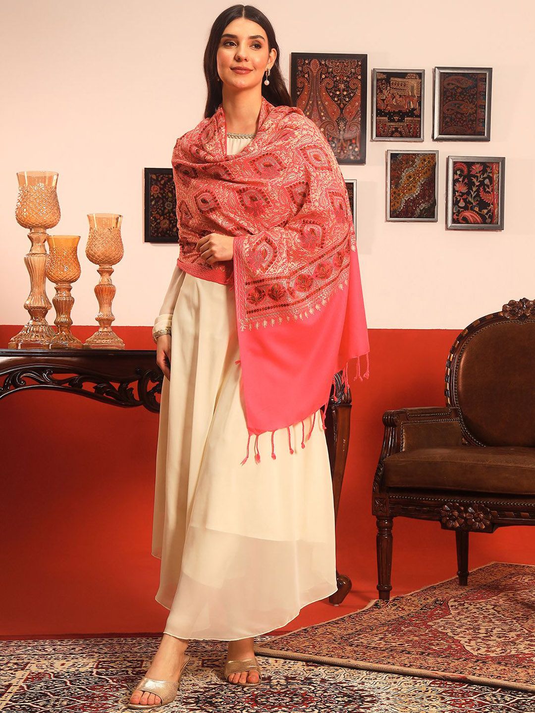 Dhiyona PA Paisley Embroidered Meherin Shawl