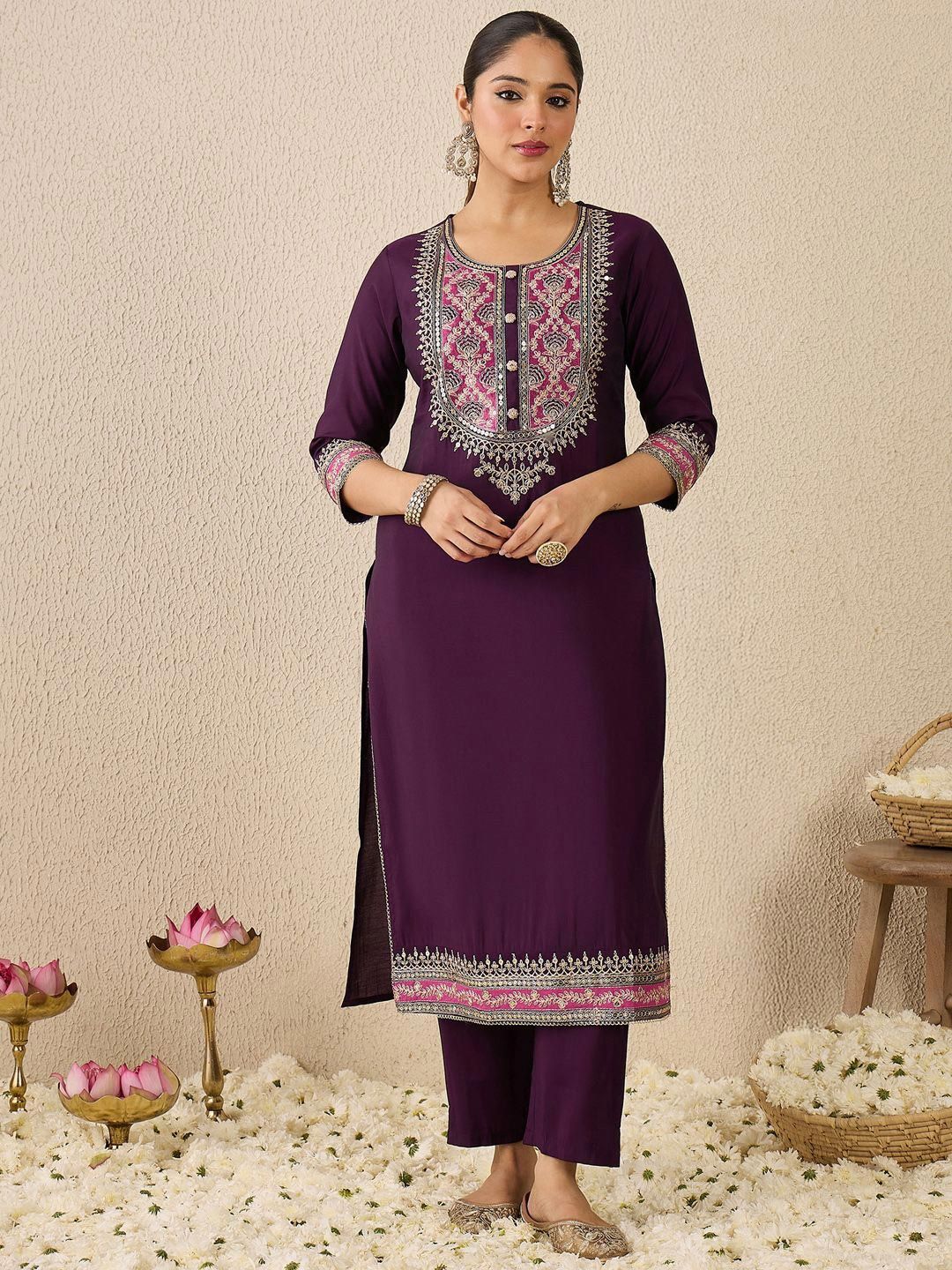 Ethnic Motifs Embroidered Thread Work Straight Kurta With Trousers & Dupatta
