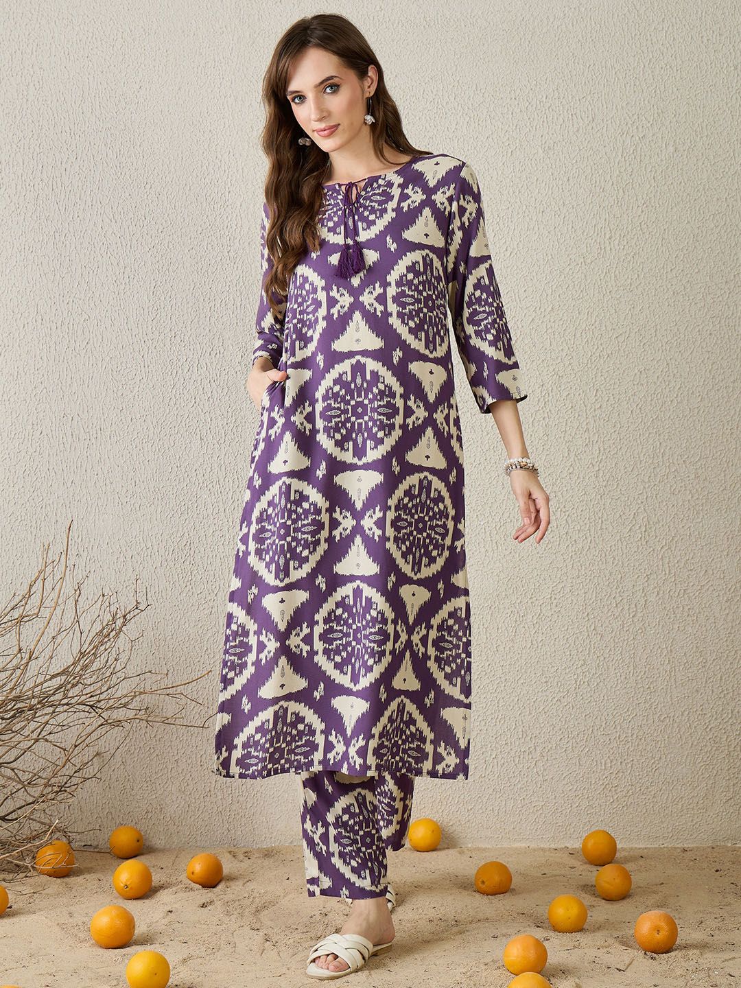 Women Purple Printed Straight Kurta Trousers Set