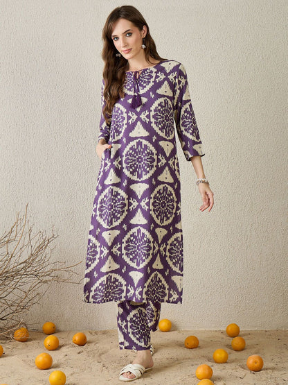 Women Purple Printed Straight Kurta Trousers Set