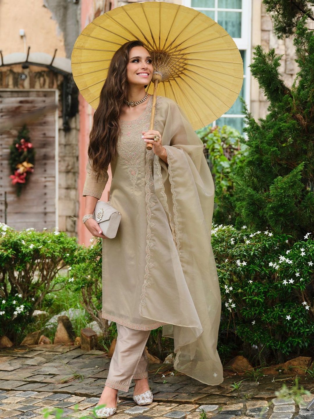 Women Ethnic Motifs Embroidered Regular Thread Work Kurta with Trousers & With Dupatta