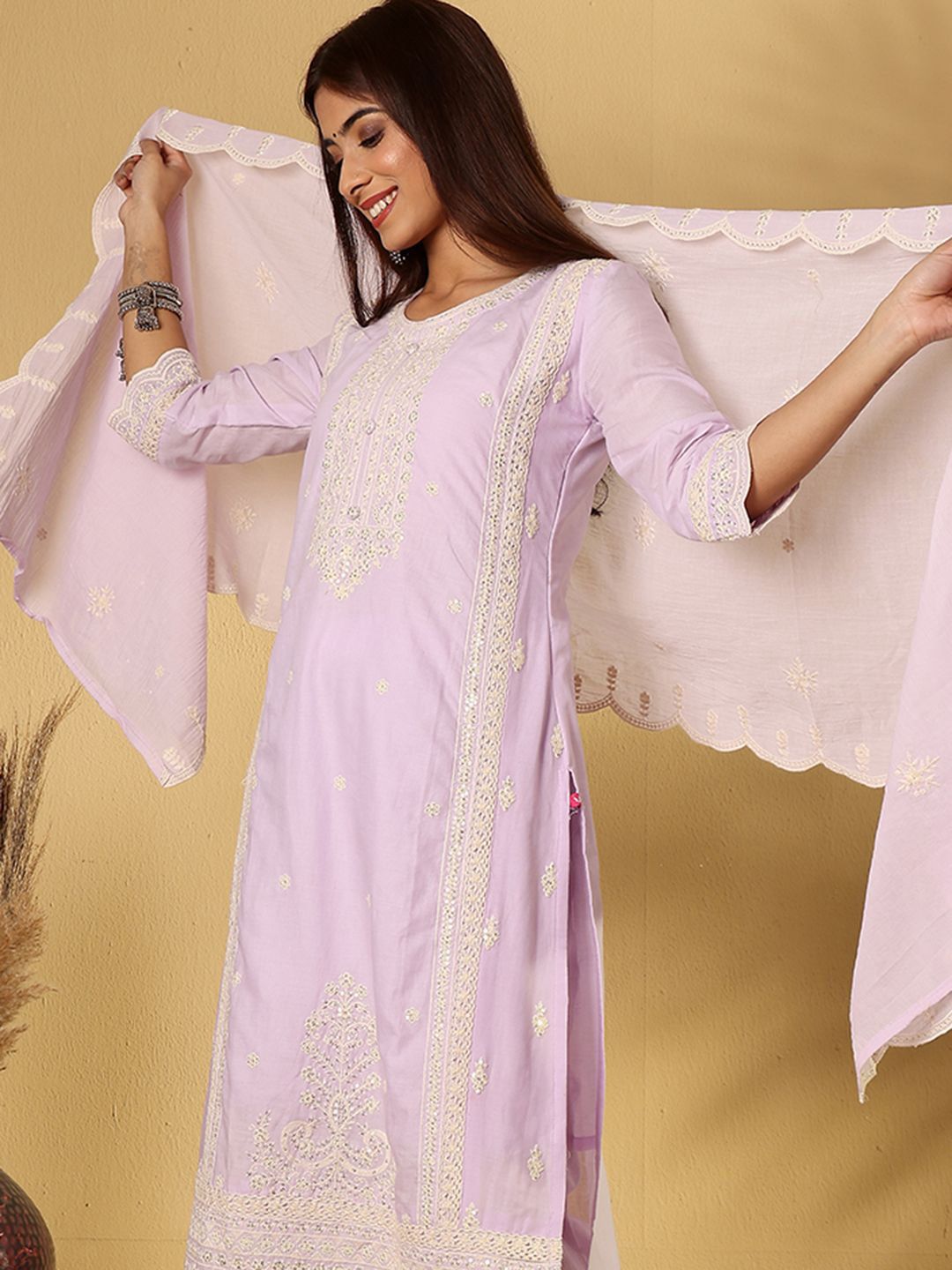 Dhiyona PD Women Floral Embroidered Pure Cotton Straight Kurta With Trousers And Dupatta