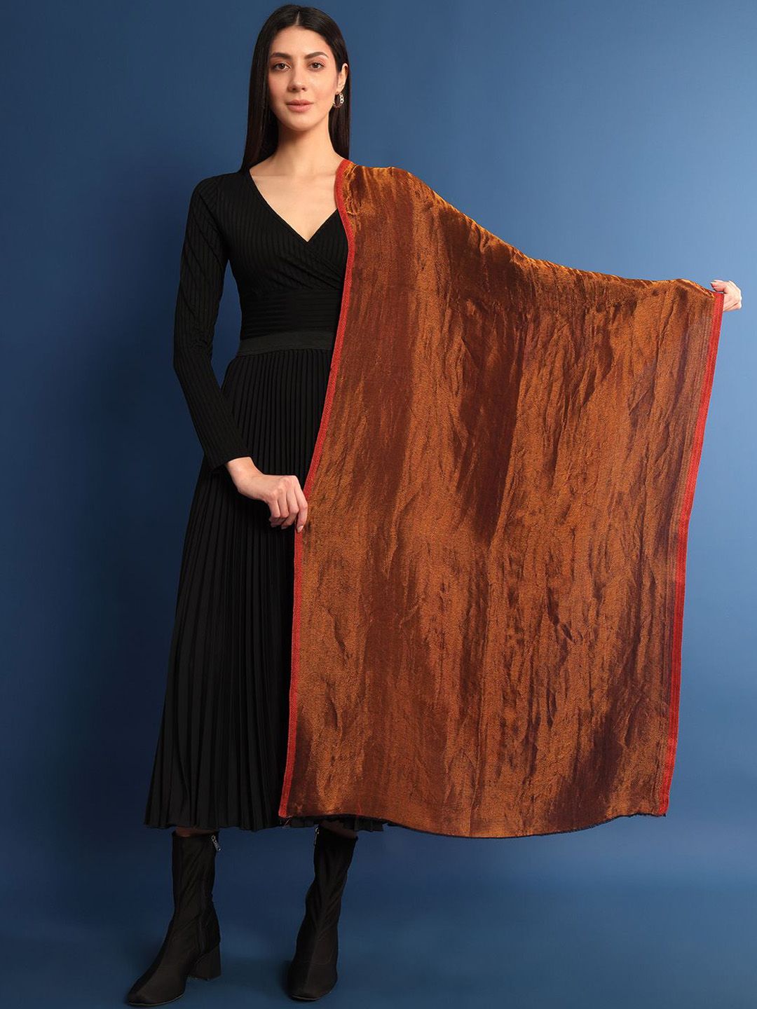 Dhiyona PA Woven Design Woollen Shawl