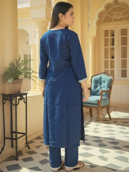 Floral Embroidered Thread Work Straight Kurta With Trousers