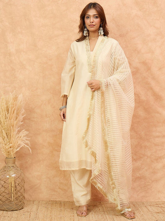 Dhiyona VA Women'sEmbroidered V-Neck Thread Work Kurta with Trousers & With Dupatta