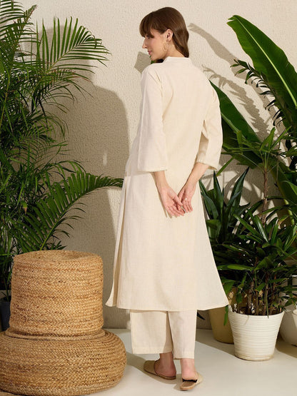 Dhiyona IE Women Embroidered Mandarin Collar Top & Trousers Co-Ords