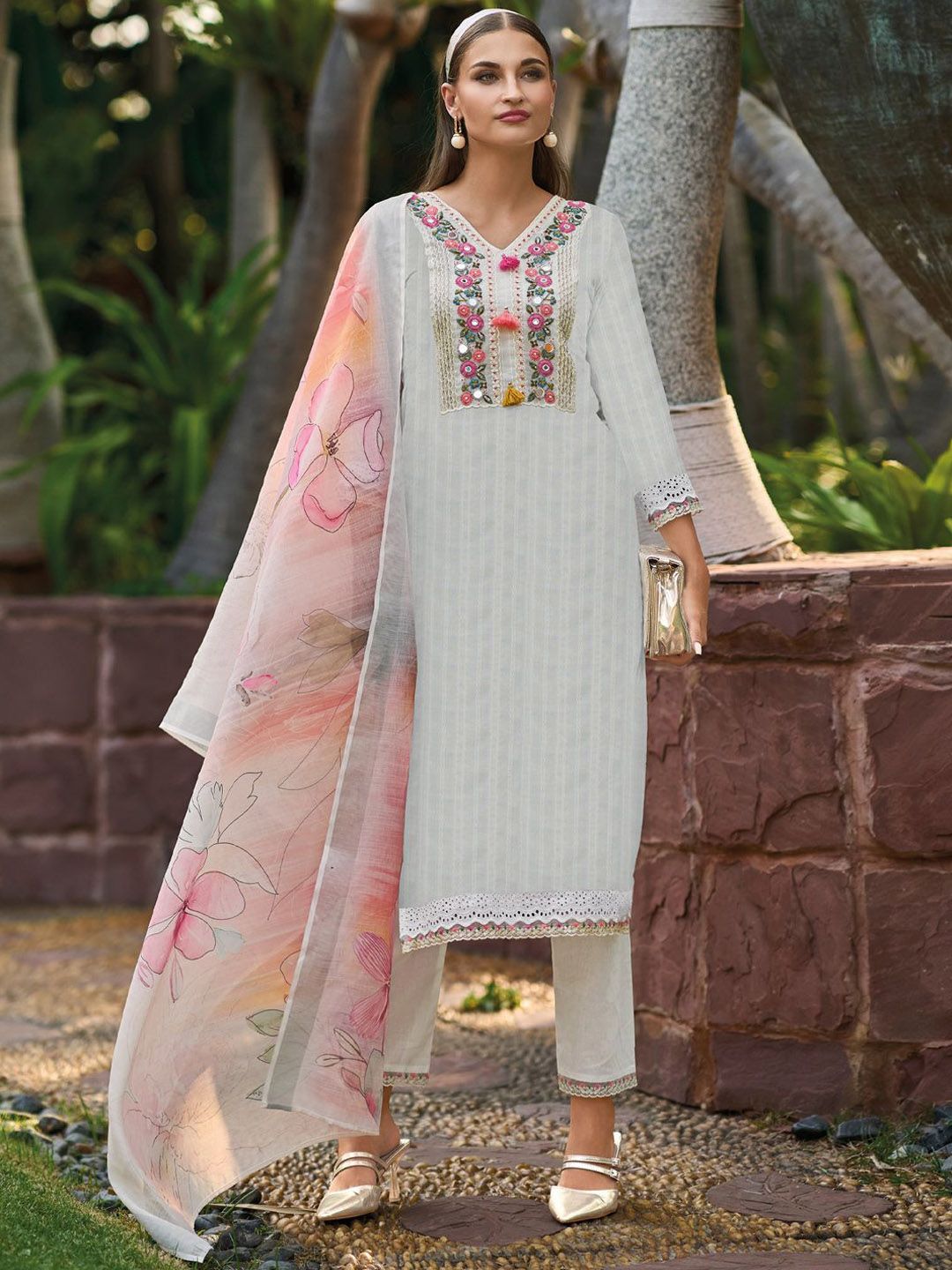 Dhiyona IE Off White Floral Embroidered V-Neck Pure Cotton Kurta with Trousers & Dupatta