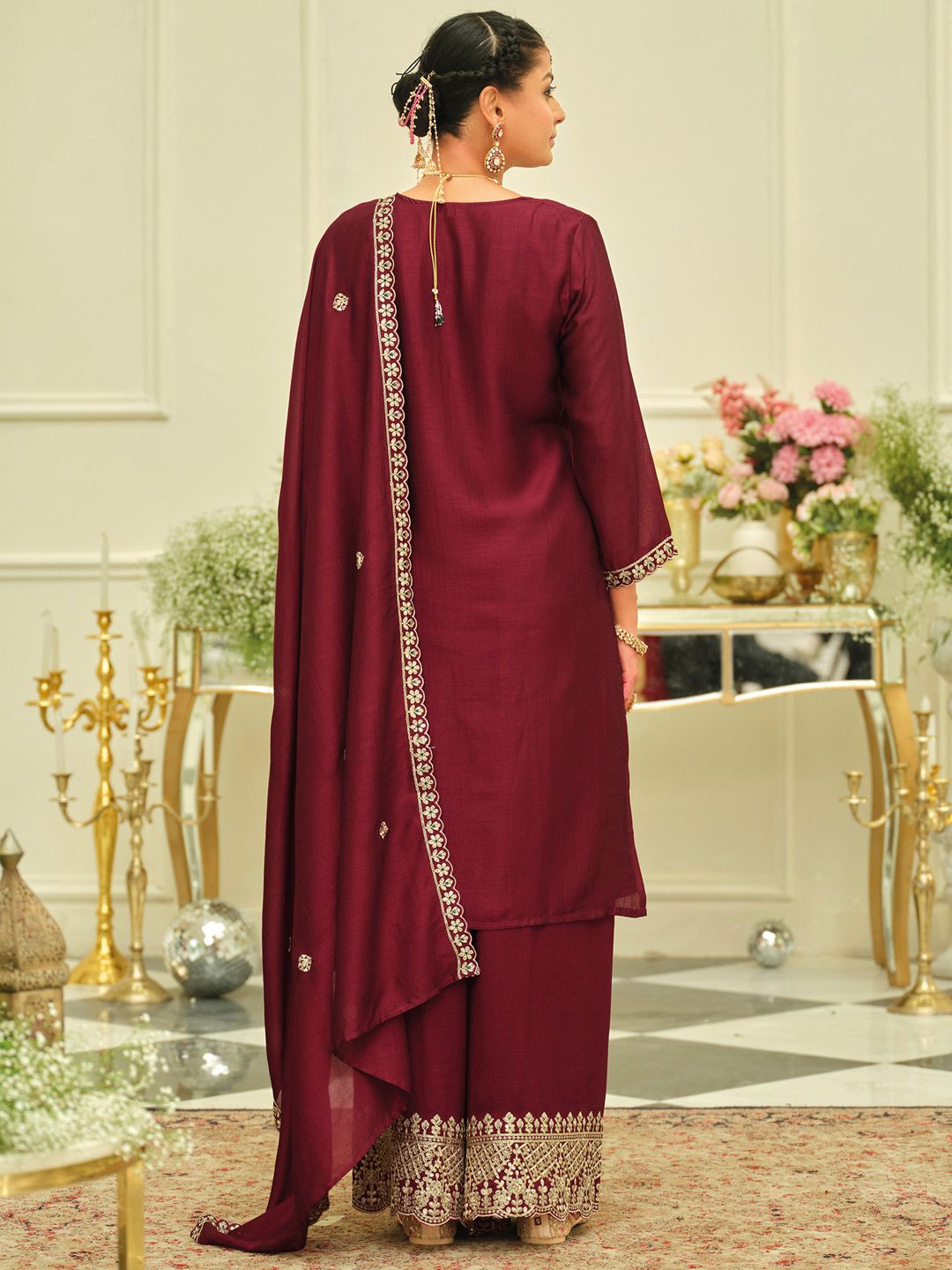 Ethnic Motifs Embroidered Zari Kurta with Trousers & With Dupatta