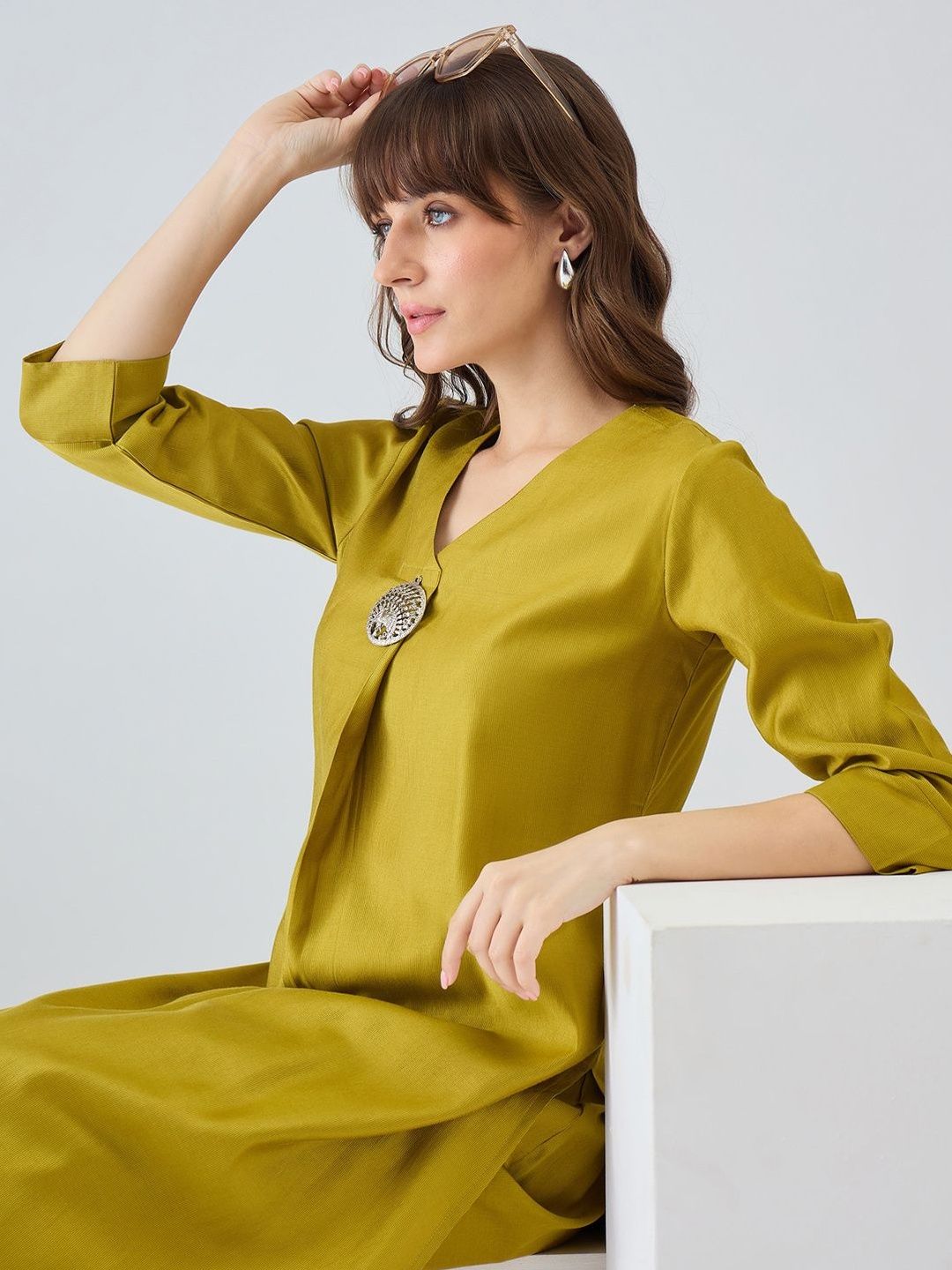 Women Angrakha Liva Kurta with Trousers