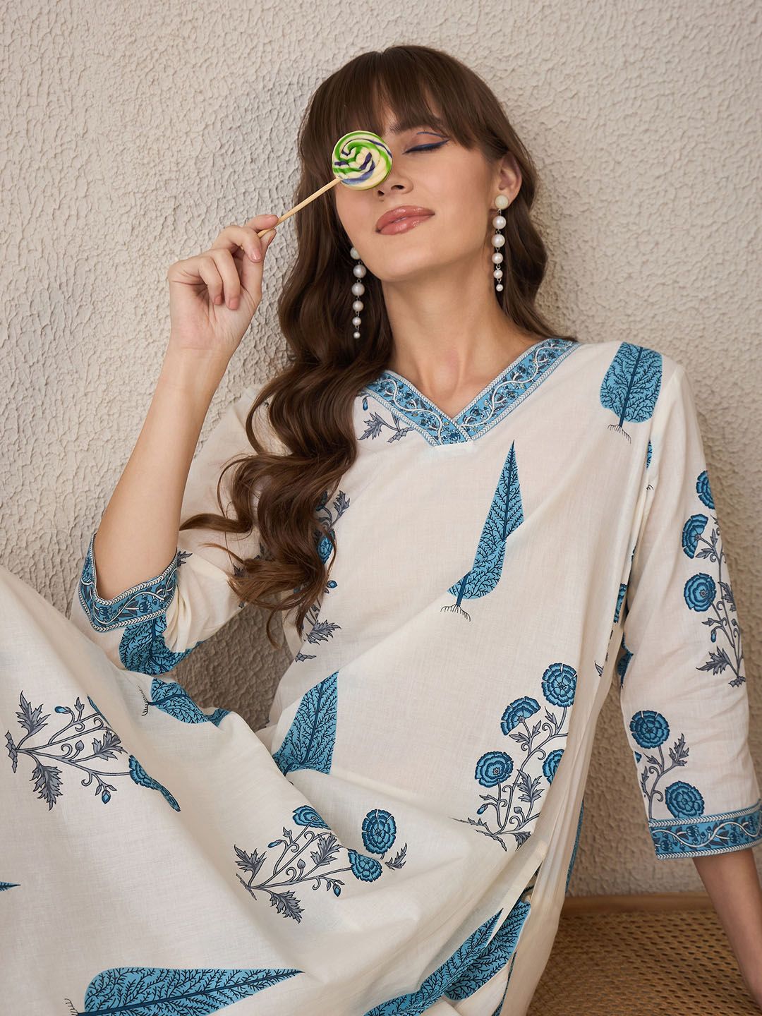 Floral Printed V-Neck Pure Cotton Kurta With Trouser