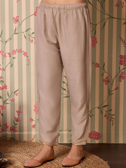 Dhiyona OD  Yoke Design Regular Thread Work Kurta with Trousers & With Dupatta