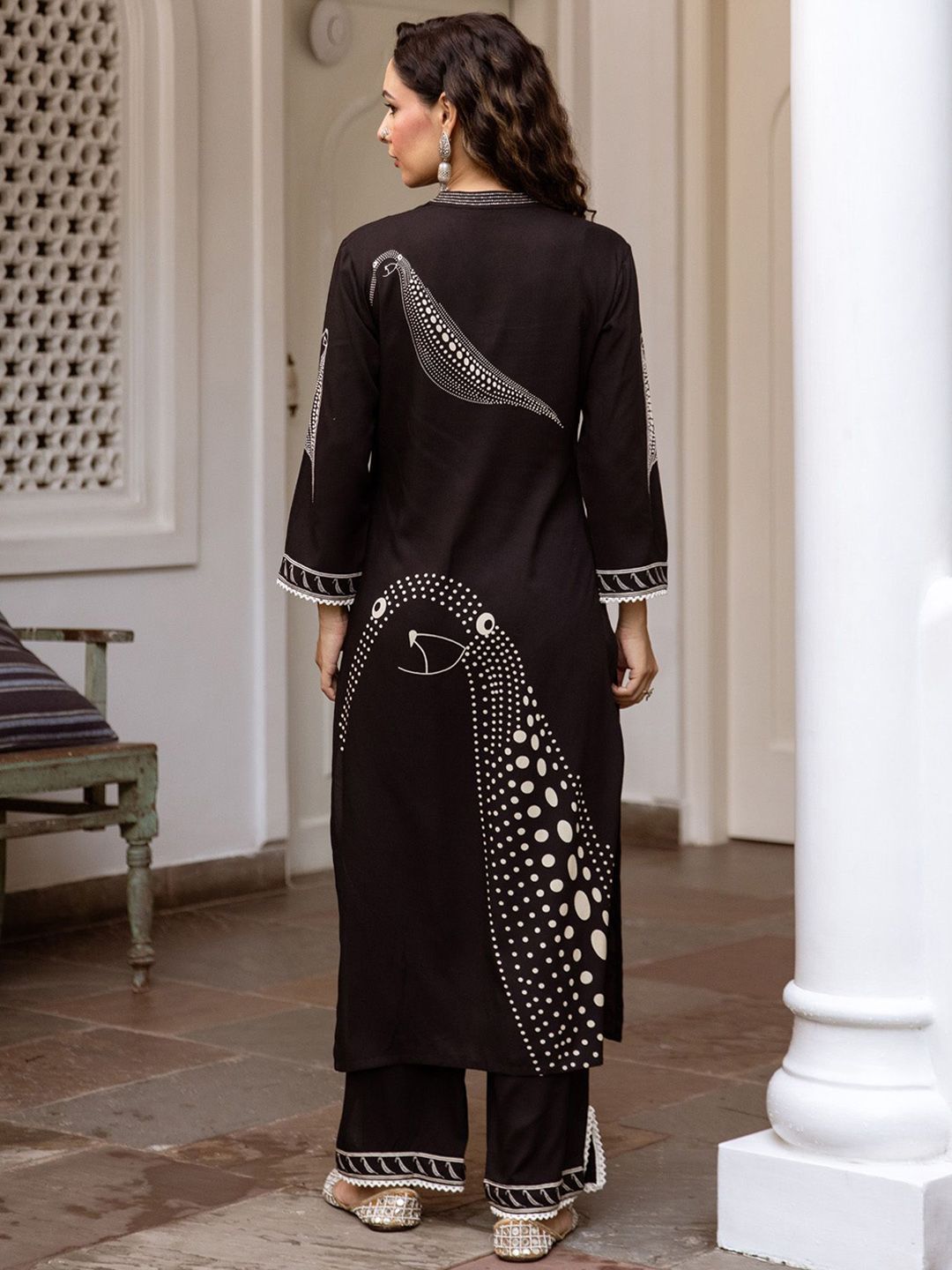 Dhiyona IE Printed Three-Quarter Sleeves Tunic With Trouser