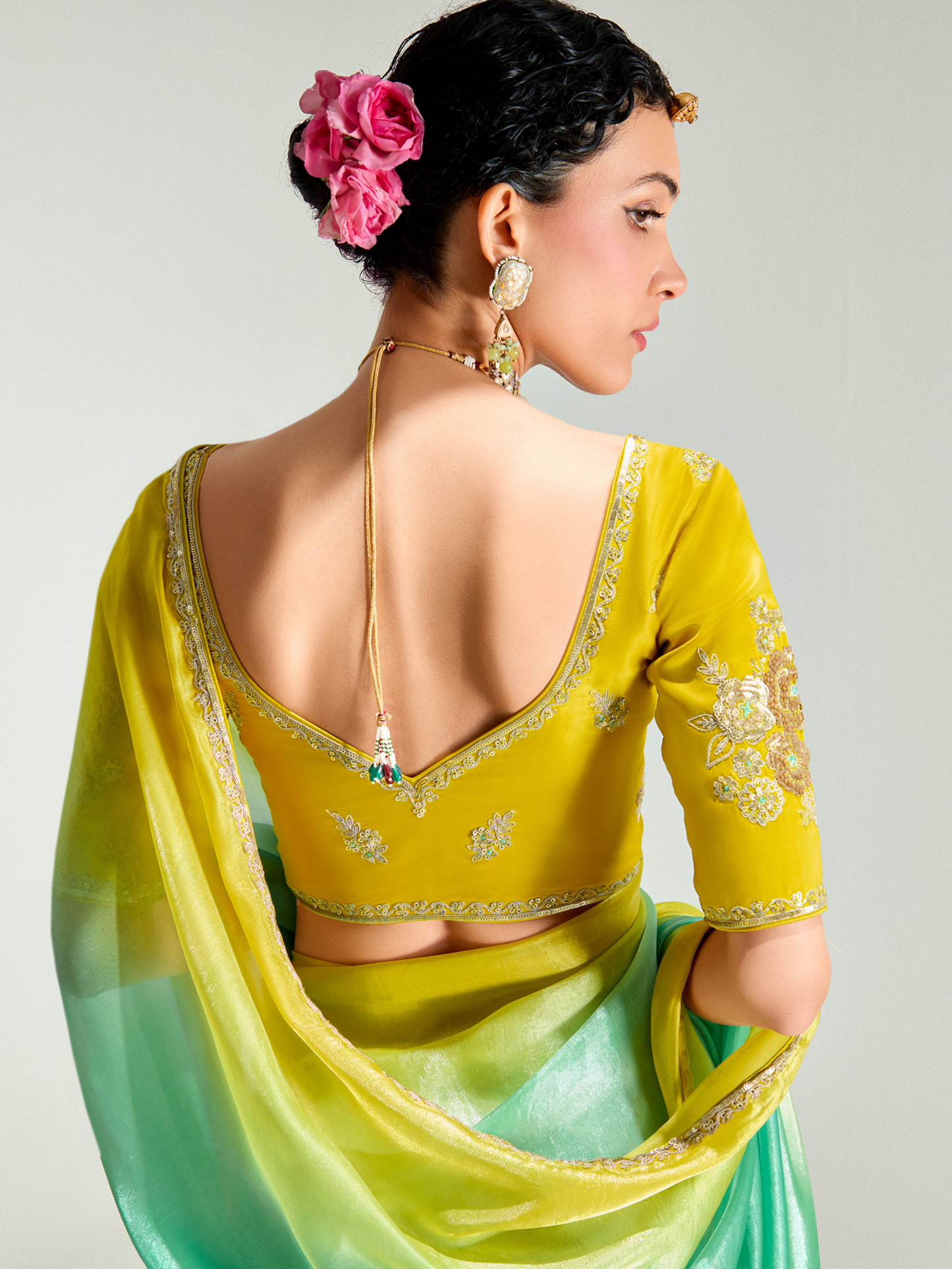 Dhiyona KM Women Yellow Shade Organza Saree