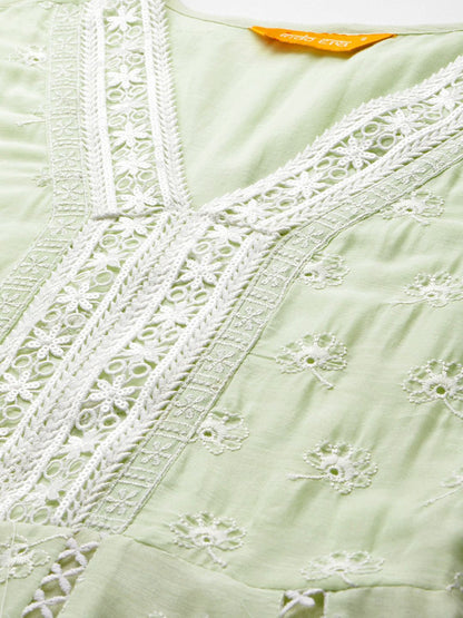 Floral Embroidered Thread Work Pure Cotton Kurta With Trousers & Dupatta