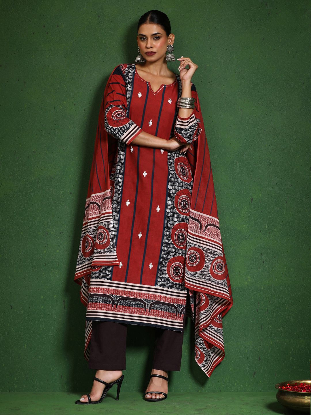 Dhiyona VA Women's Printed Regular Pure Cotton Kurta with Trousers & With Dupatta
