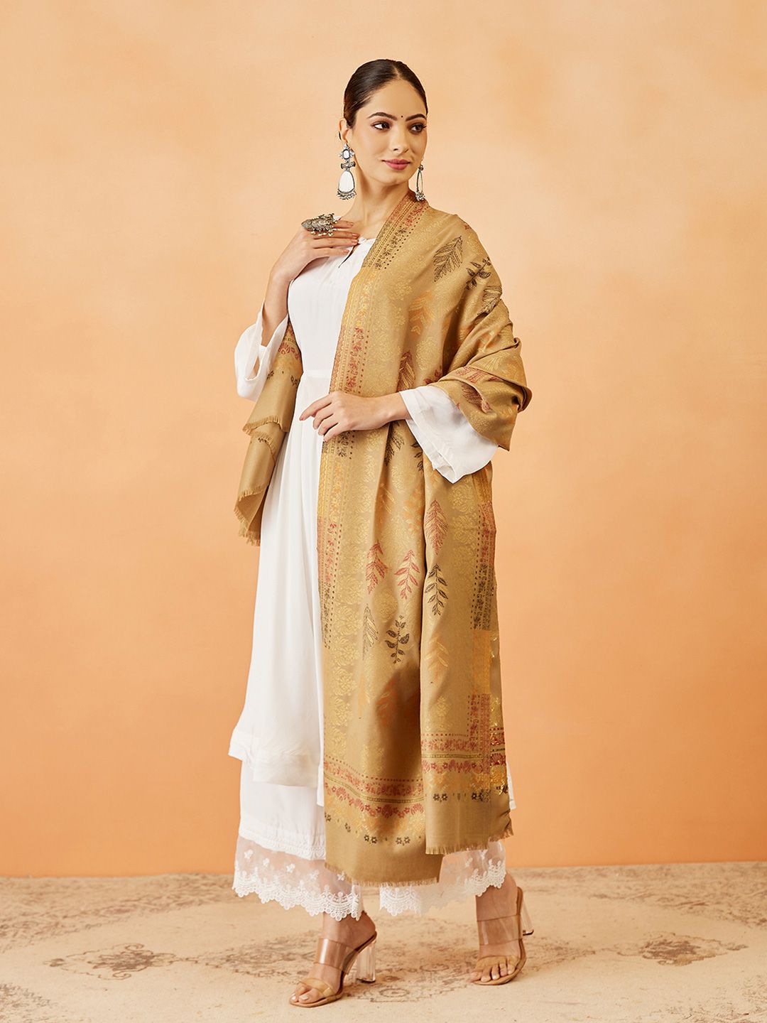 Dhiyona PA Women Paisley Woven Design Shawl