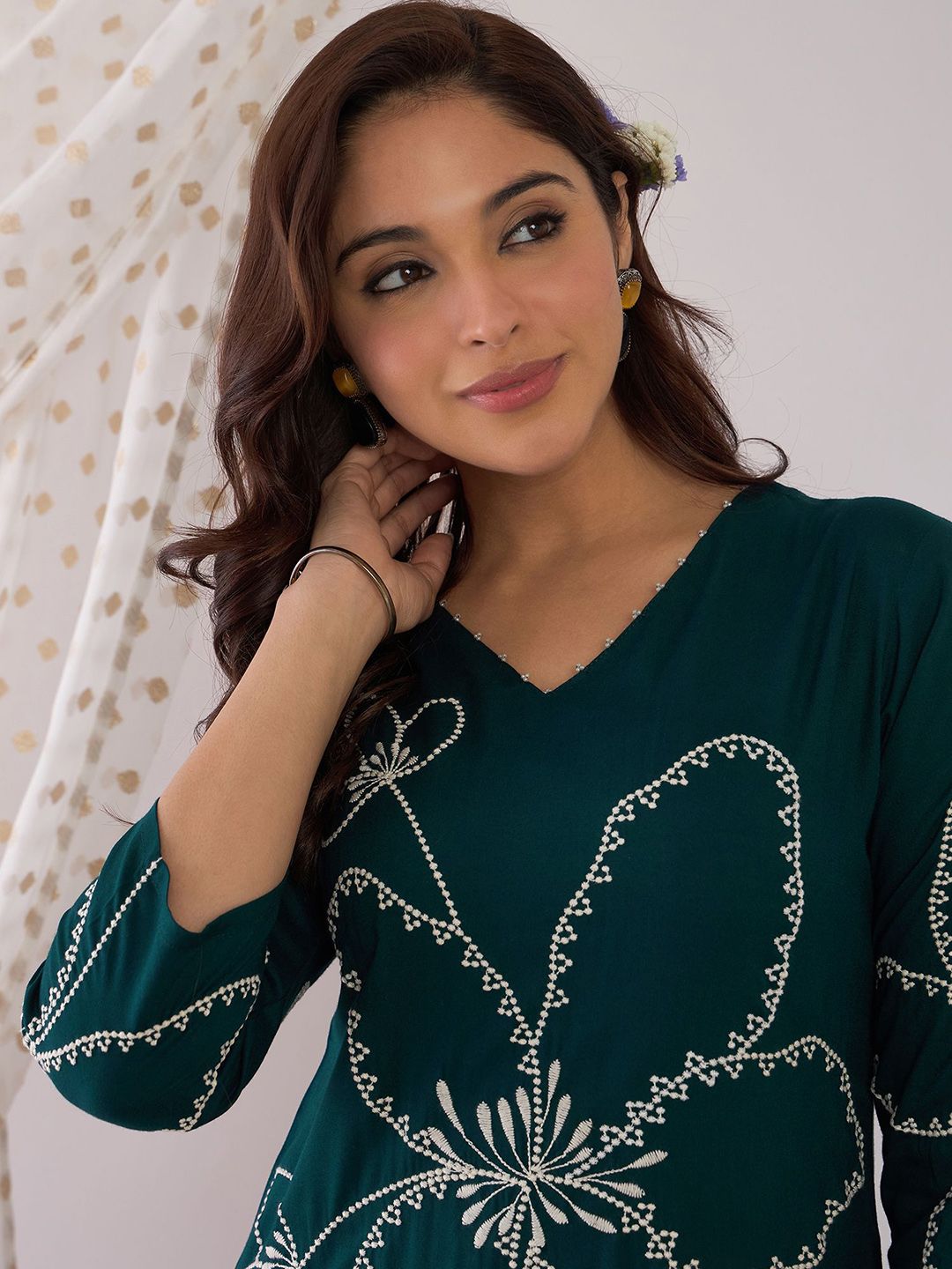 Dhiyona IE Embroidered V-Neck Tunic With Trouser