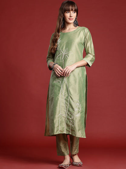 Floral Embroidered Thread Work Kurta with Trousers