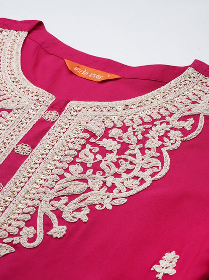Dhiyona IE Women Floral Embroidered Thread Work Kurta