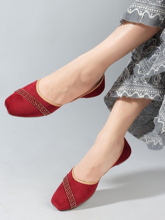 Dhiyona AK Maroon Embellished Round Toe Ballerinas