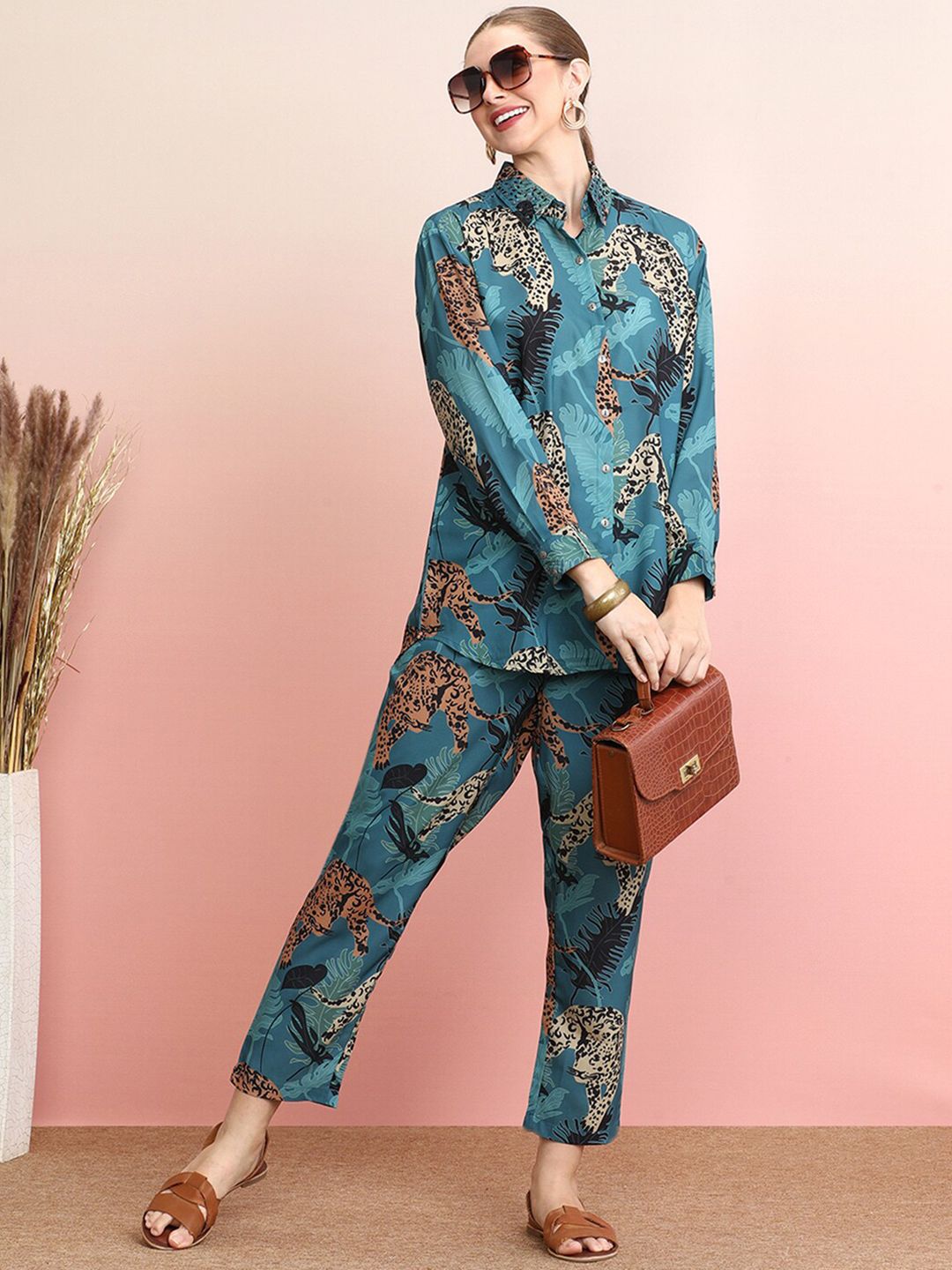 Dhiyona IE Printed Collar Shirt With Trousers Co-Ords