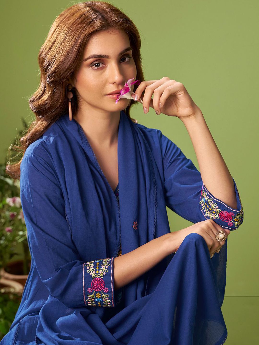 Women Floral Embroidered Cotton Kurta with Trousers & Dupatta