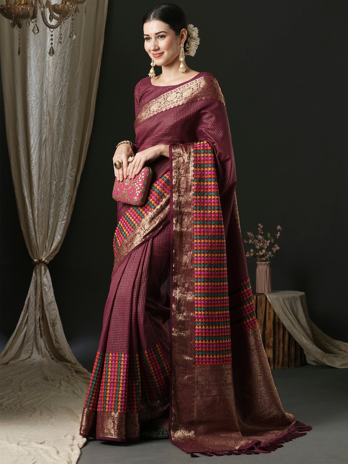 Women's Silk Blend Magenta Woven Design Designer Saree With Blouse Piece