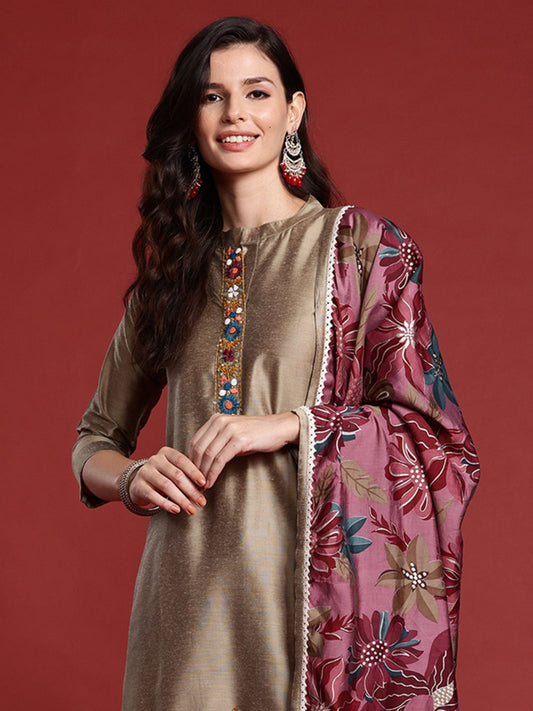 Dhiyona IE Floral Embroidered Thread Work Kurta with Trousers & With Dupatta