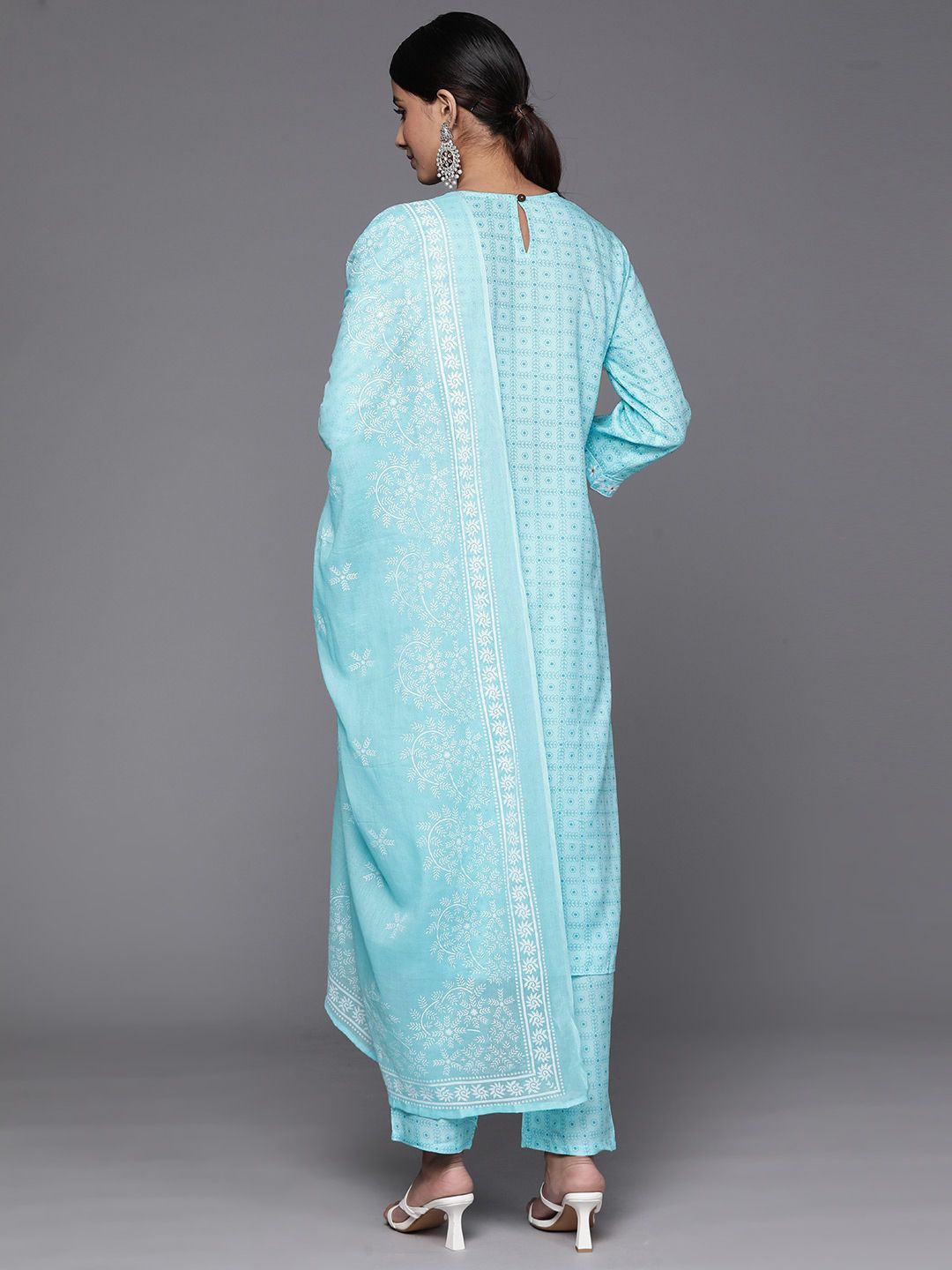 Dhiyona IE Women Turquoise Blue Floral Embroidered Thread Work Kurta with Trousers & With Dupatta
