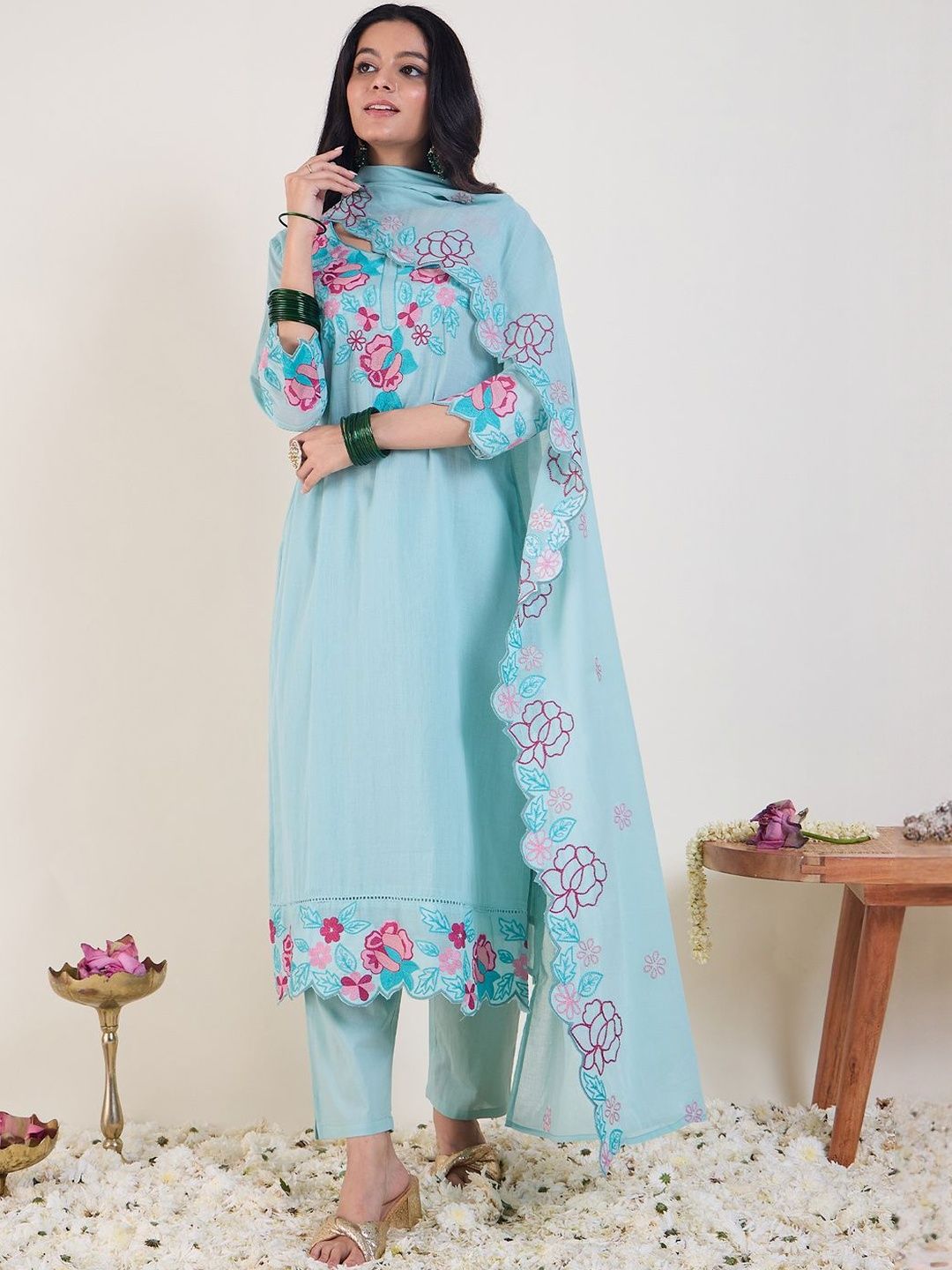 Dhiyona IE Floral Embroidered Thread Work Pure Cotton Straight Kurta & Trousers With Dupatta