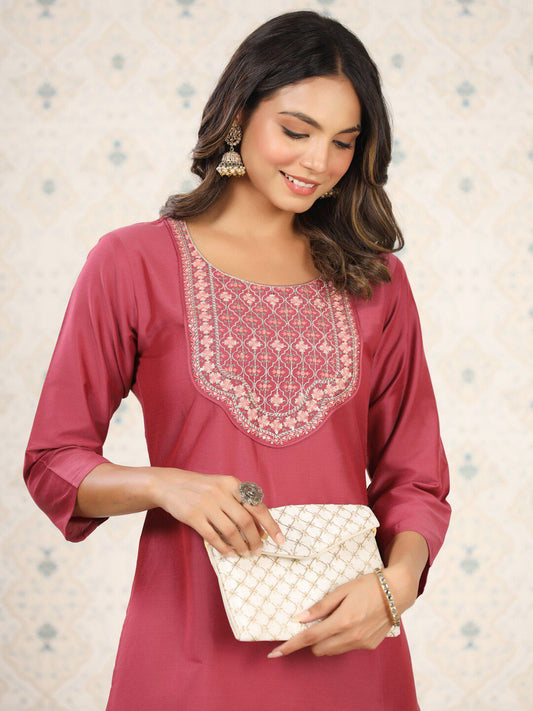 Dhiyona OD  Floral Embroidered Kurta