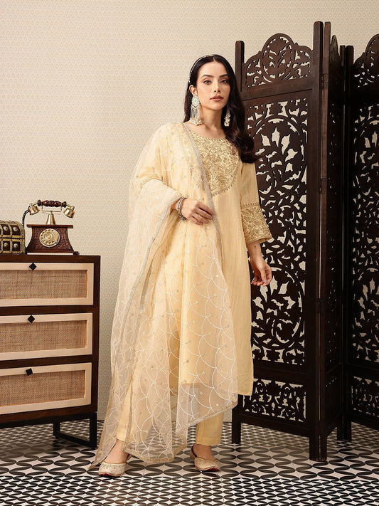 Dhiyona PD Women Floral Embroidered Jashn Kurta with Trousers & Dupatta