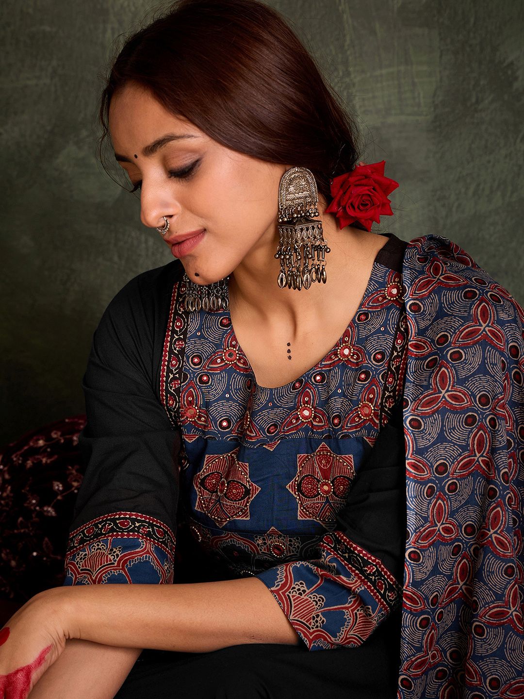 Floral Printed Round Neck Cotton Straight Kurta With Trousers & Dupatta