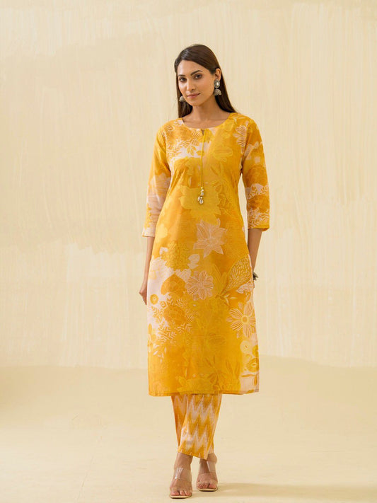 Dhiyona IS Women's Yellow Floral Printed Regular Kurta with Palazzos
