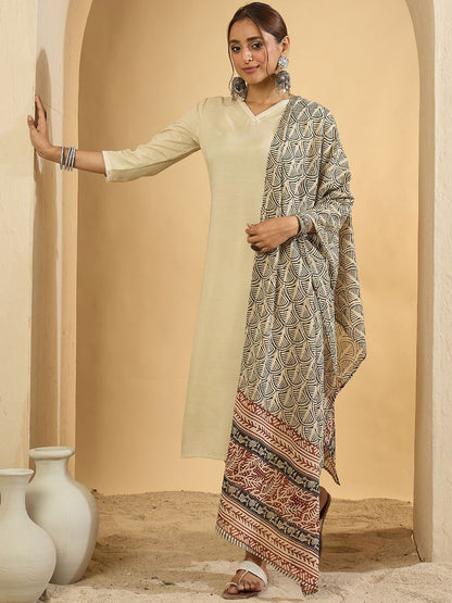 Women Regular Kurta with Trousers & With Dupatta