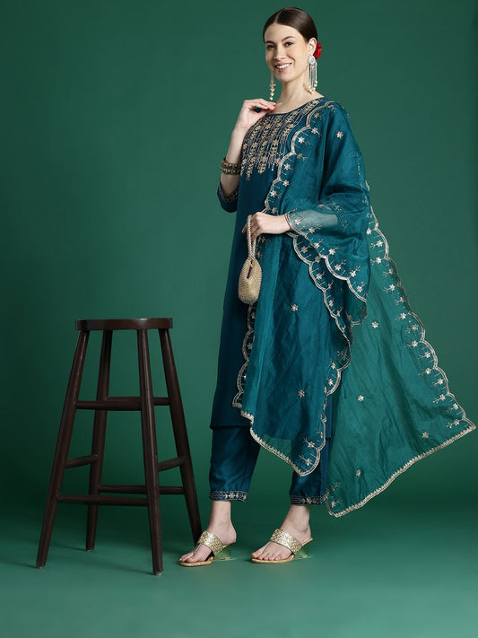 Dhiyona IE Women Floral Embroidered Regular Sequinned Kurta with Trousers & With Dupatta