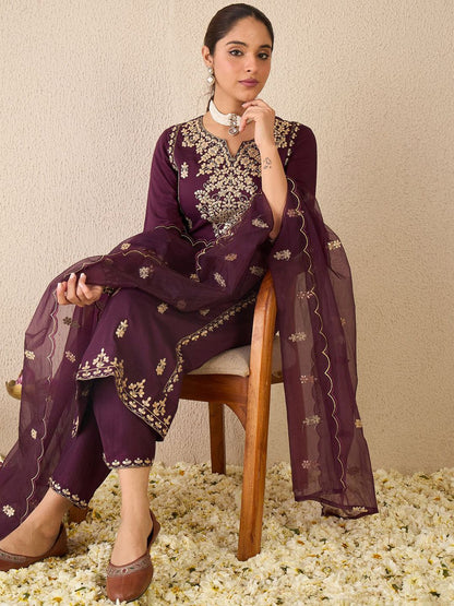 Ethnic Motifs Embroidered Gotta Patti Work Kurta With Trousers & Dupatta