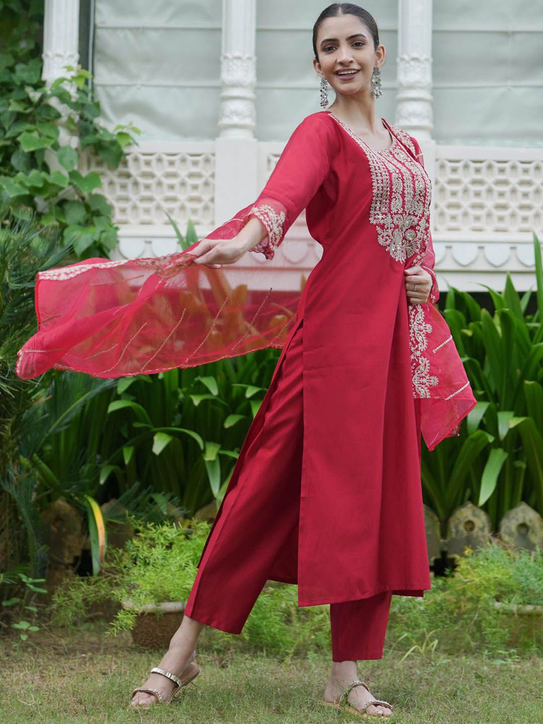 Ethnic Motifs Embroidered Liva Kurta With Trousers & Dupatta