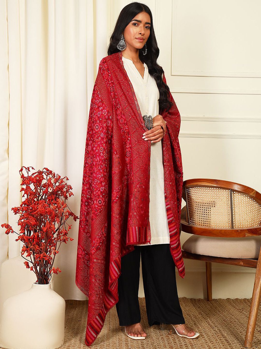 Dhiyona PA Floral Woven Design Woollen Shawl